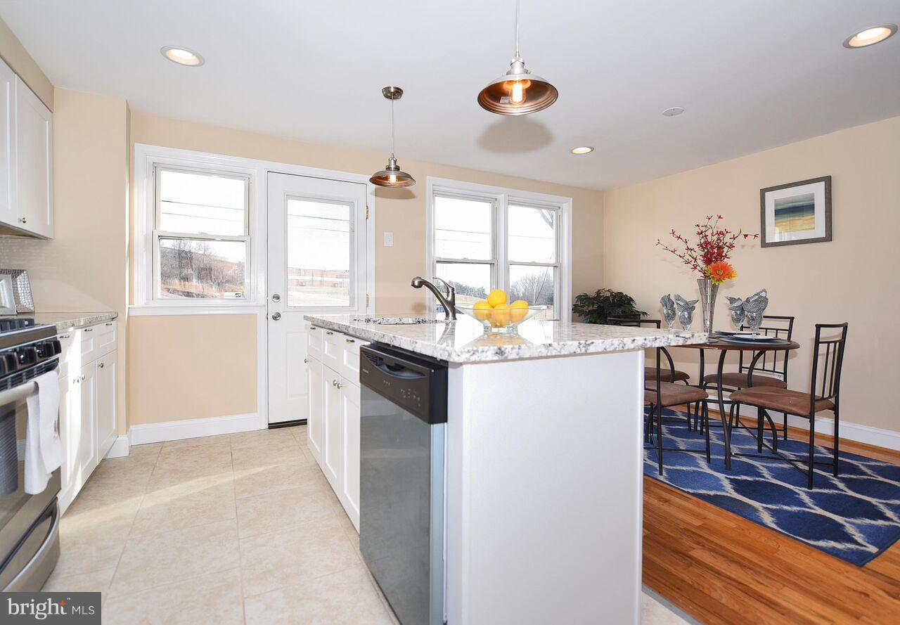 5515 Whitby Road Baltimore, MD 21206 - Photo 11 of 30 Kitchen