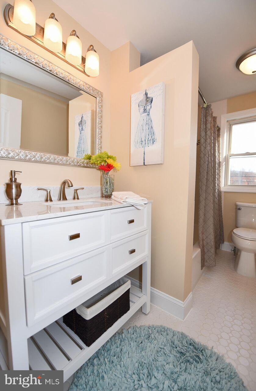 5515 Whitby Road Baltimore, MD 21206 - Photo 21 of 30 Bath