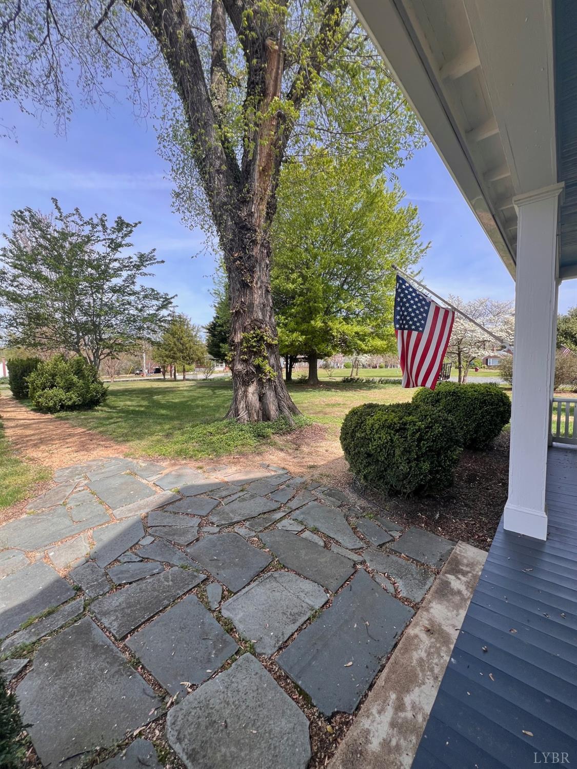 260 North Main Street Amherst, VA 24521 - Photo 7 of 54