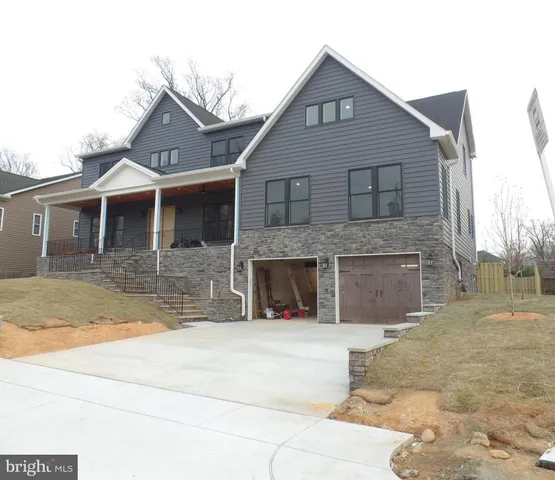 $2,450,000 | 7631 Lisle Avenue, Falls Church, VA 22043