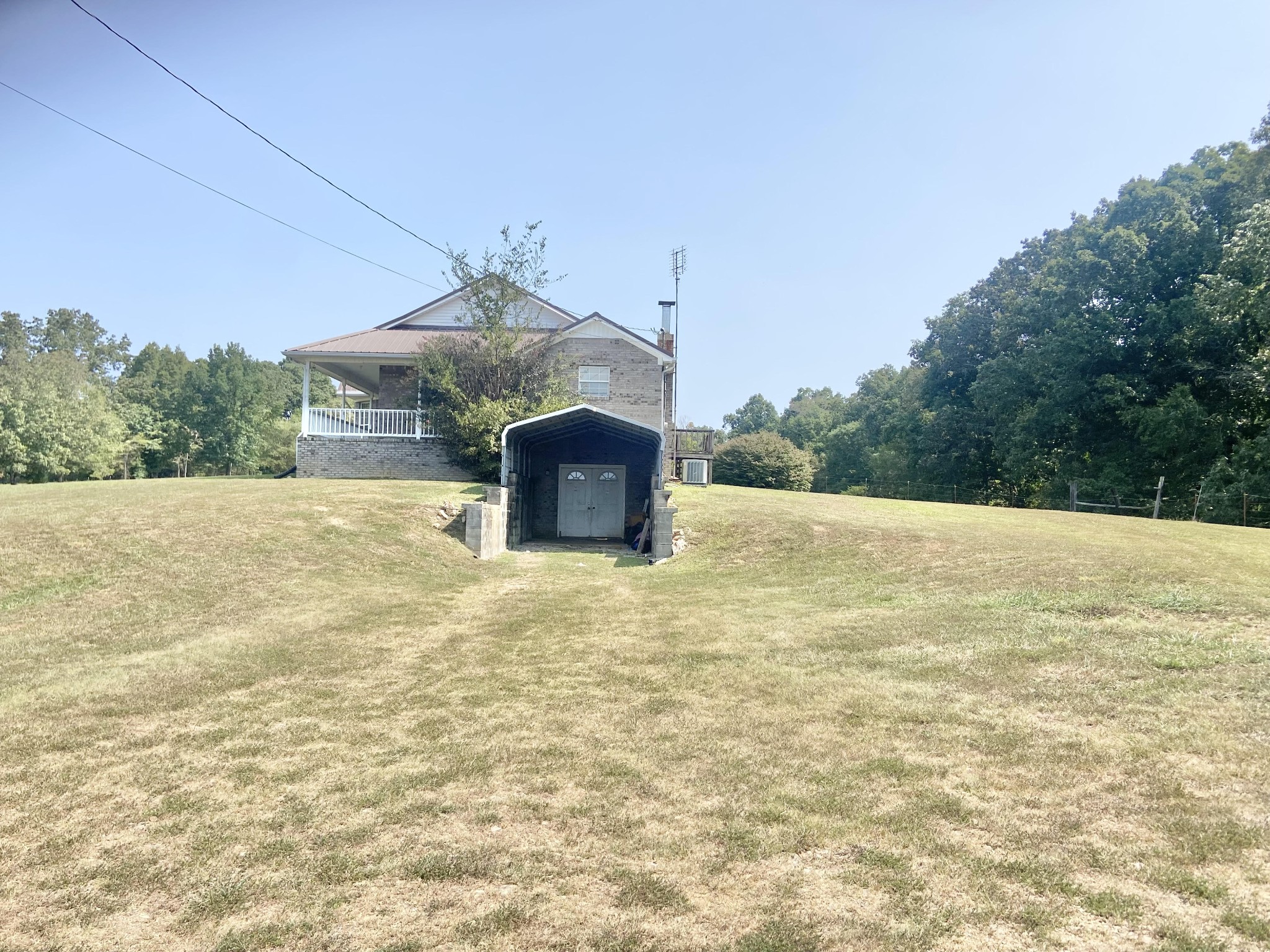 177 Newton Road Leoma, TN 38468 - Photo 3 of 13