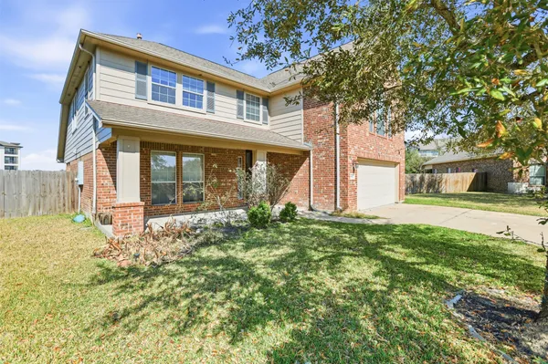 $2,575 | 6802 Claire Brook Drive, Richmond, TX 77407