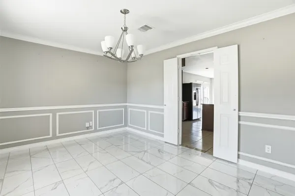 $2,575 | 6802 Claire Brook Drive, Richmond, TX 77407