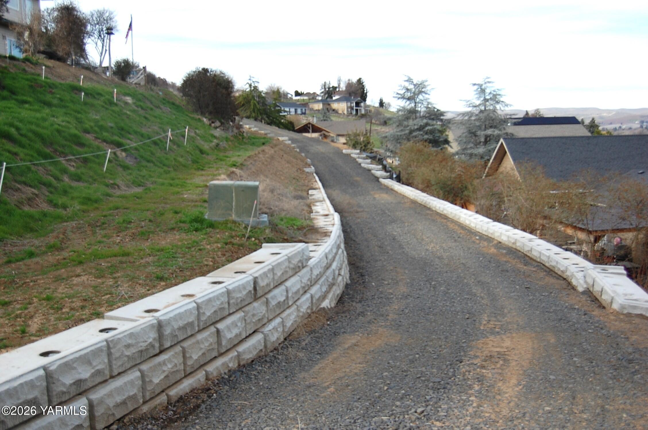 Nka Nka Naches Road South Yakima, WA 98908 - Photo 3 of 11 a view of a lake with a yard