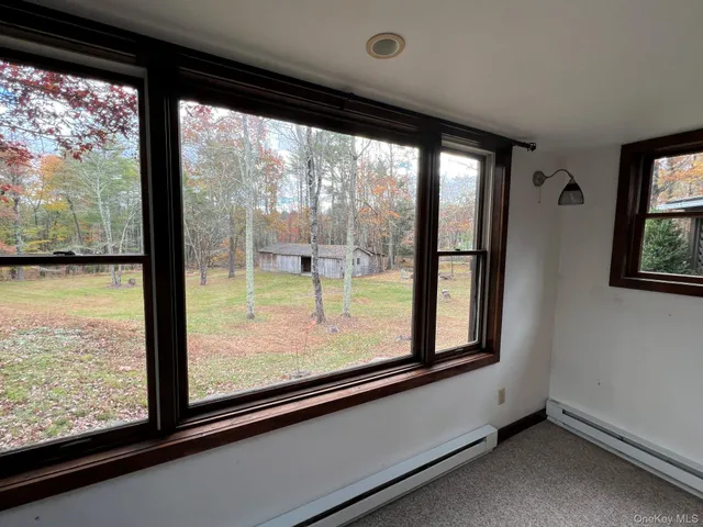 $799,000 | 404 John Joy Road, Saugerties, NY 12477