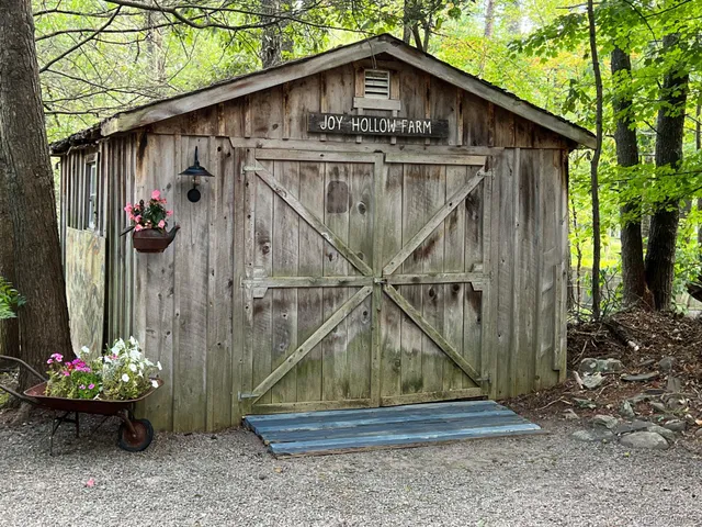 $799,000 | 404 John Joy Road, Saugerties, NY 12477