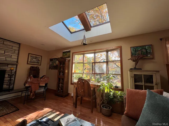 $799,000 | 404 John Joy Road, Saugerties, NY 12477