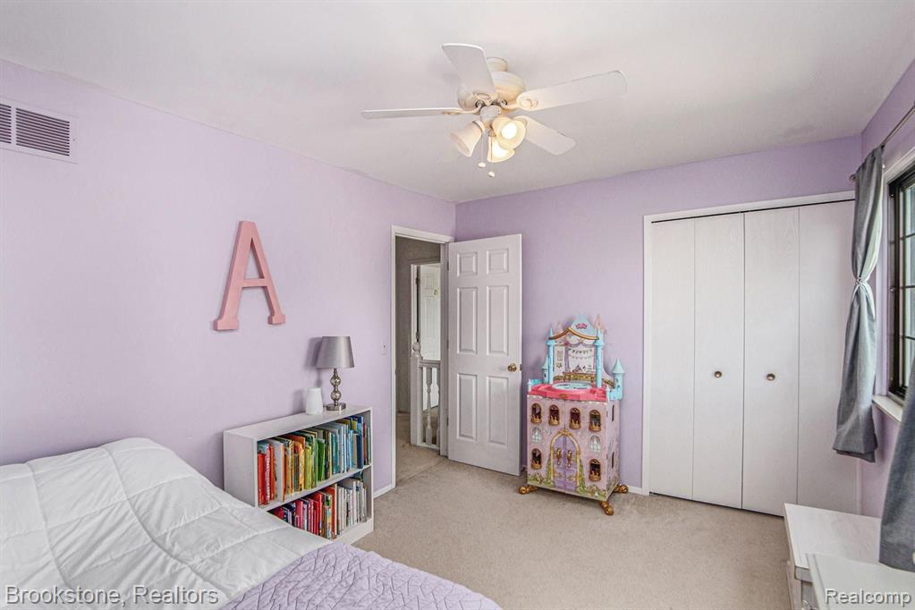 744 Baker Street Rochester Hills, MI 48307 - Photo 26 of 38