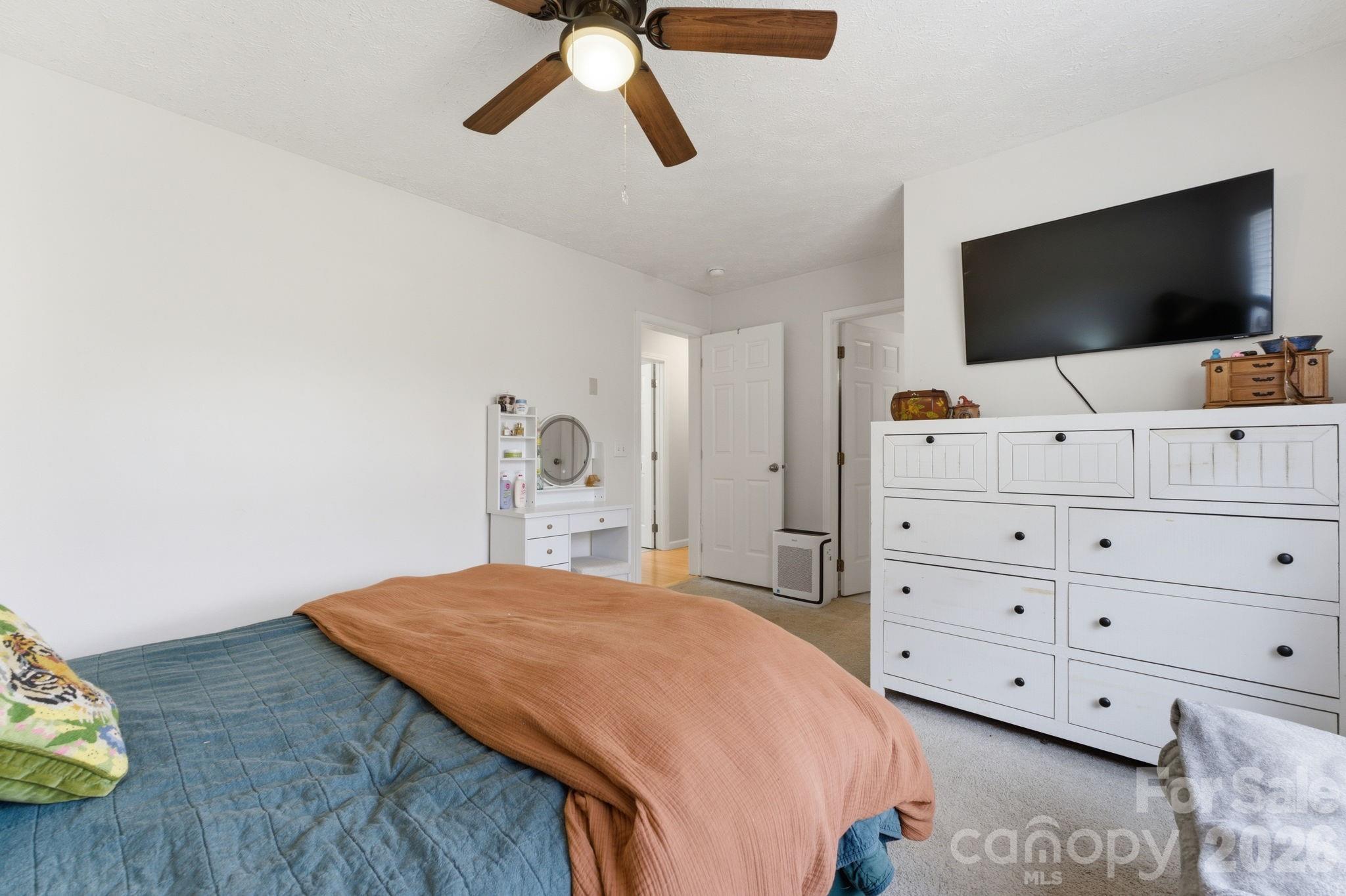 81 Bullfrog Cove Road Sylva, NC 28779 - Photo 14 of 40