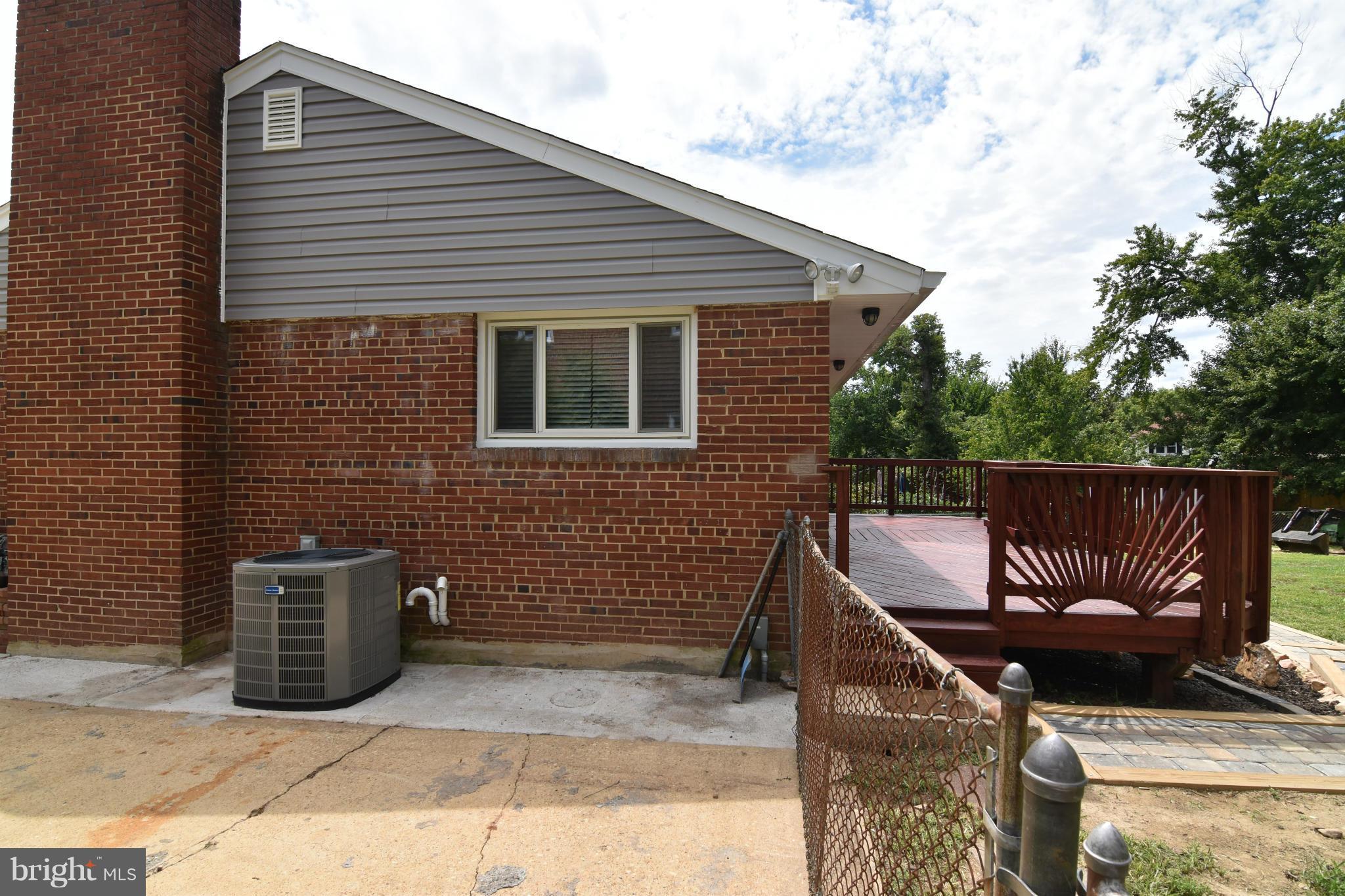 5958 Kedron Street Springfield, VA 22150 - Photo 22 of 30 Exterior (General)