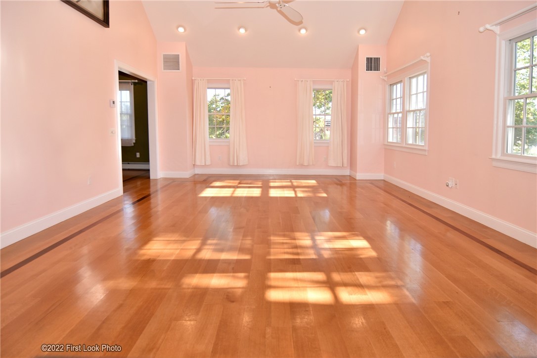 1010 Ten Rod Road North Kingstown, RI 02852 - Photo 10 of 27