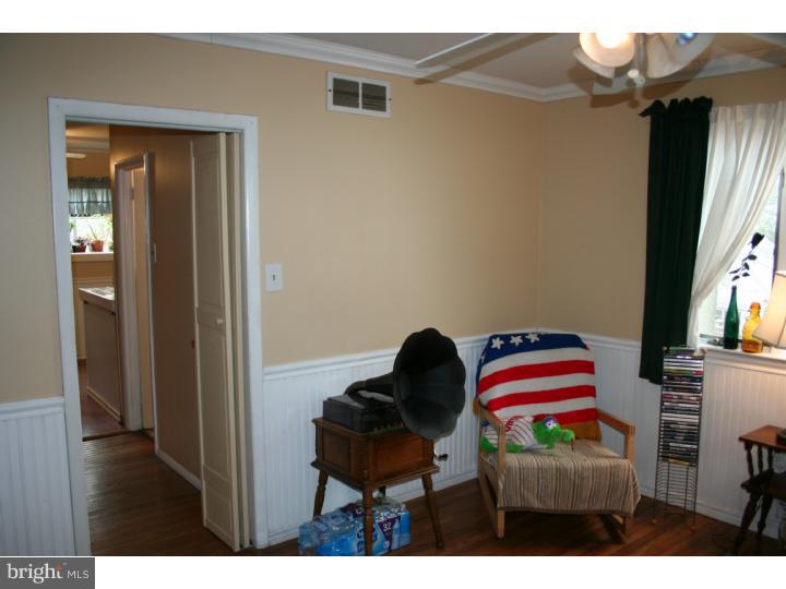 908 Fernhill Road Glenside, PA 19038 - Photo 8 of 23 Gallery Image 8