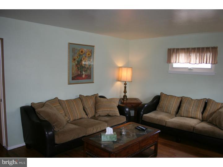 908 Fernhill Road Glenside, PA 19038 - Photo 9 of 23 Gallery Image 9