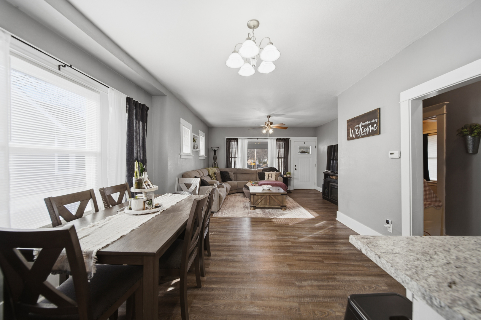 624 Palmyra Street Dixon, IL 61021 - Photo 18 of 29 a view of a dining room with furniture and wooden floor