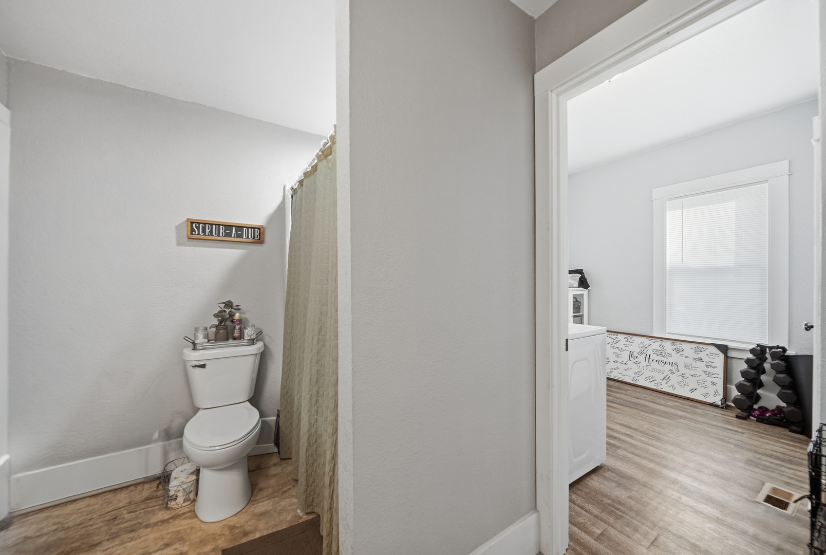 624 Palmyra Street Dixon, IL 61021 - Photo 23 of 29 a bathroom with a toilet