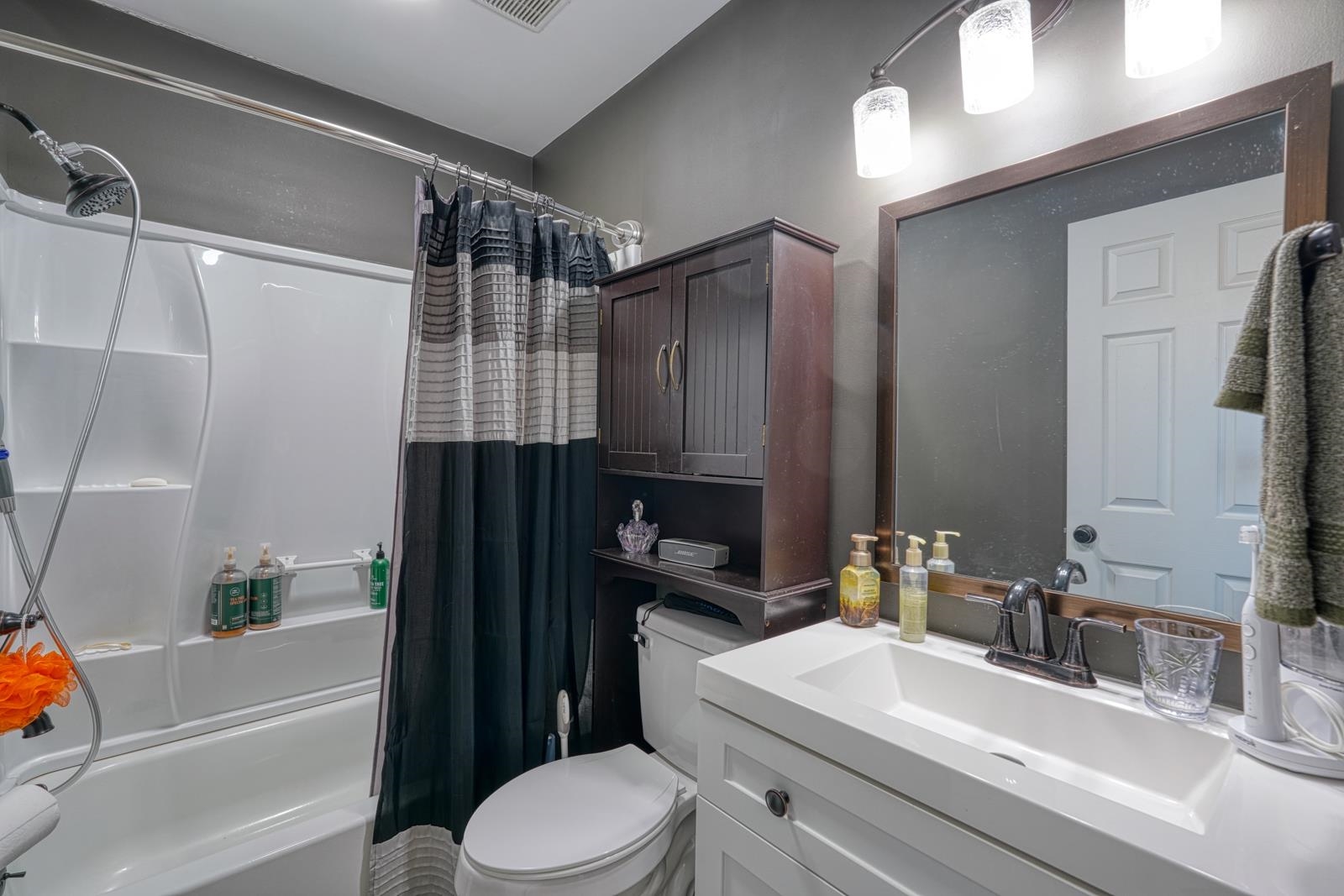 431 Gravley Road Greer, SC 29651 - Photo 13 of 23