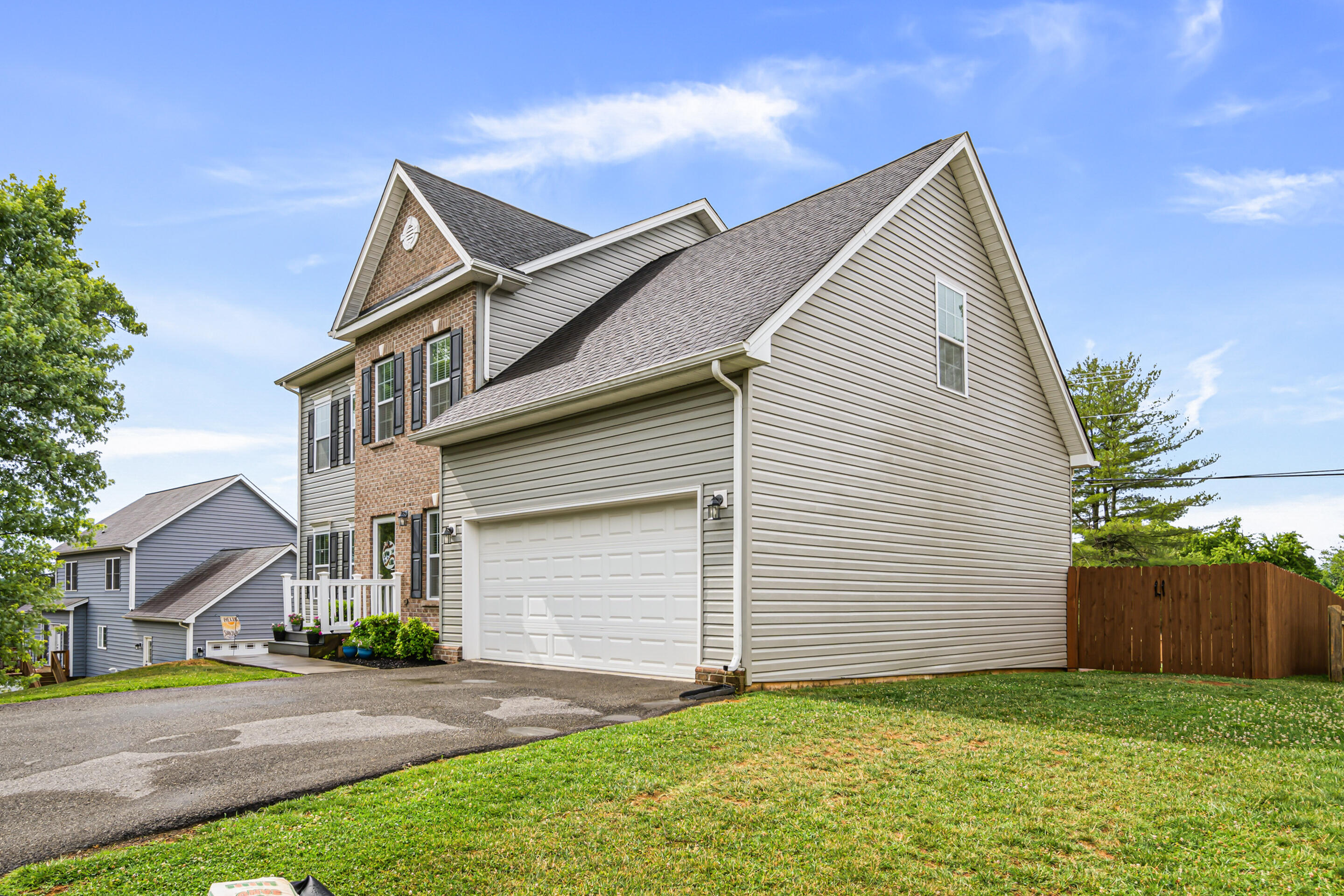 1283 North Mill Road Salem, VA 24153 - Photo 3 of 60 11-1283-N-Mill-Rd-Salem