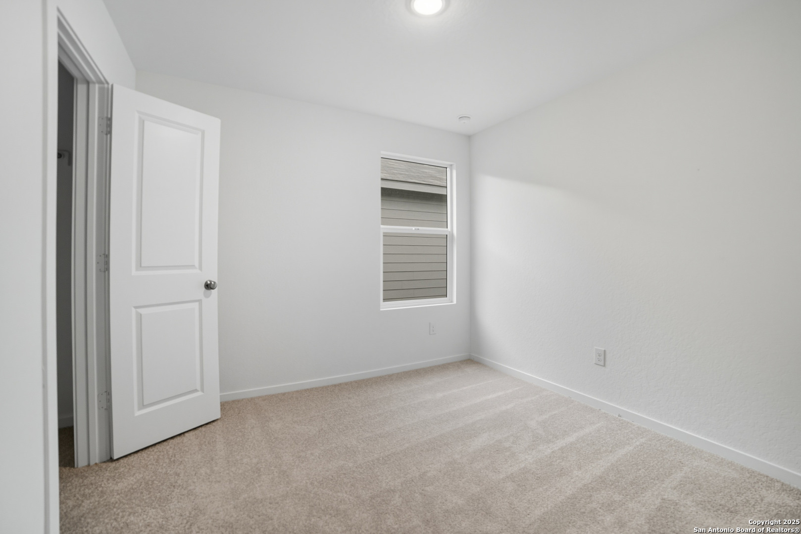 11546 Field Briar St. Hedwig, TX 78152 - Photo 7 of 13