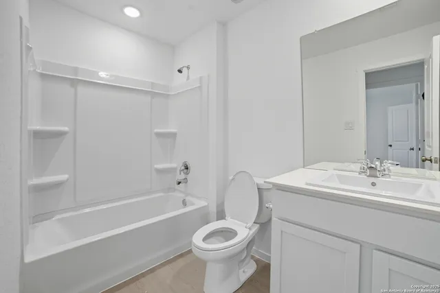 $1,900 | 11546 Field Briar, St. Hedwig, TX 78152