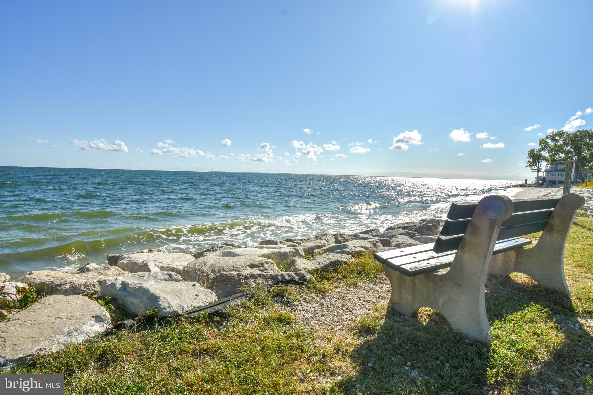 6041 Hill Road St. Leonard, MD 20685 - Photo 11 of 17 a view of an ocean from a building