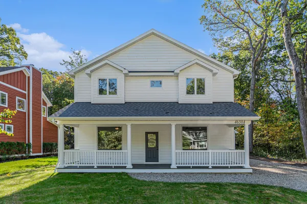 $1,199,000 | 46304 Station Road, New Buffalo, MI 49117