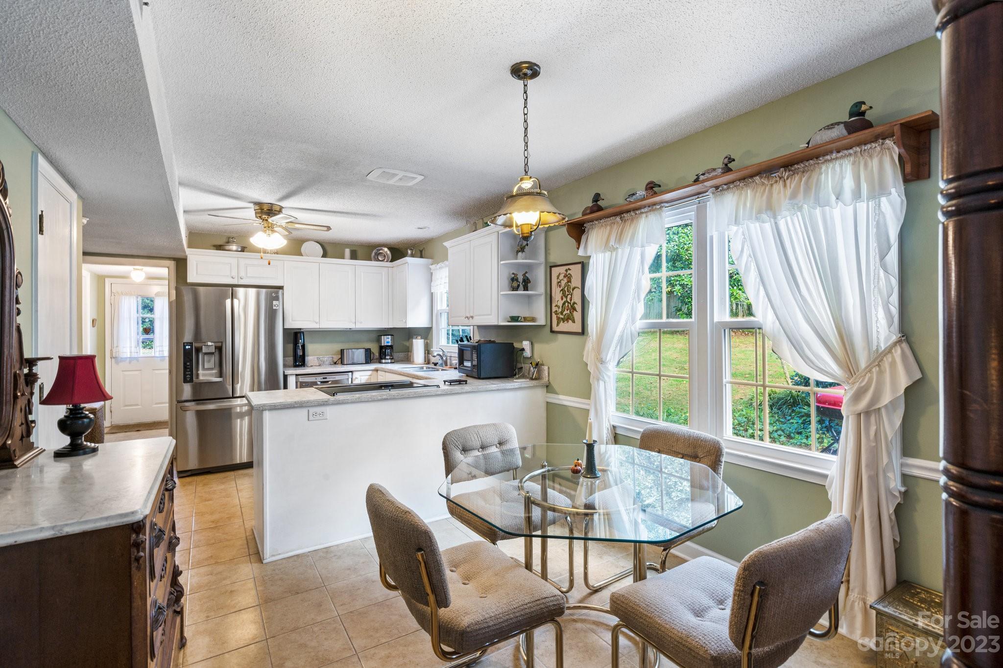 9607 Watergate Road Charlotte, NC 28270 - Photo 12 of 26 Gallery Image 12