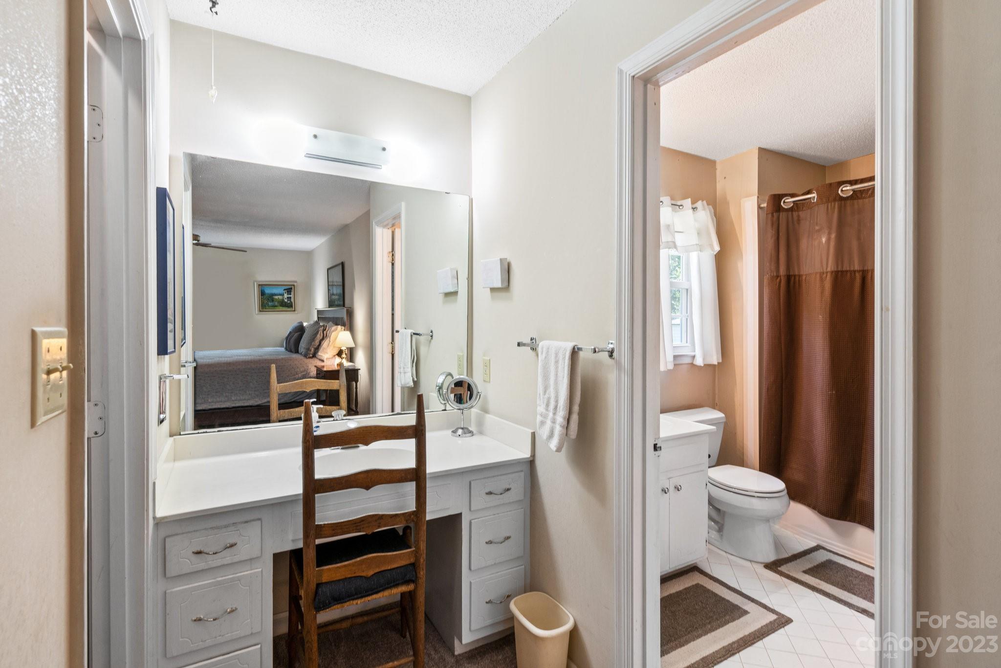 9607 Watergate Road Charlotte, NC 28270 - Photo 17 of 26 Gallery Image 17