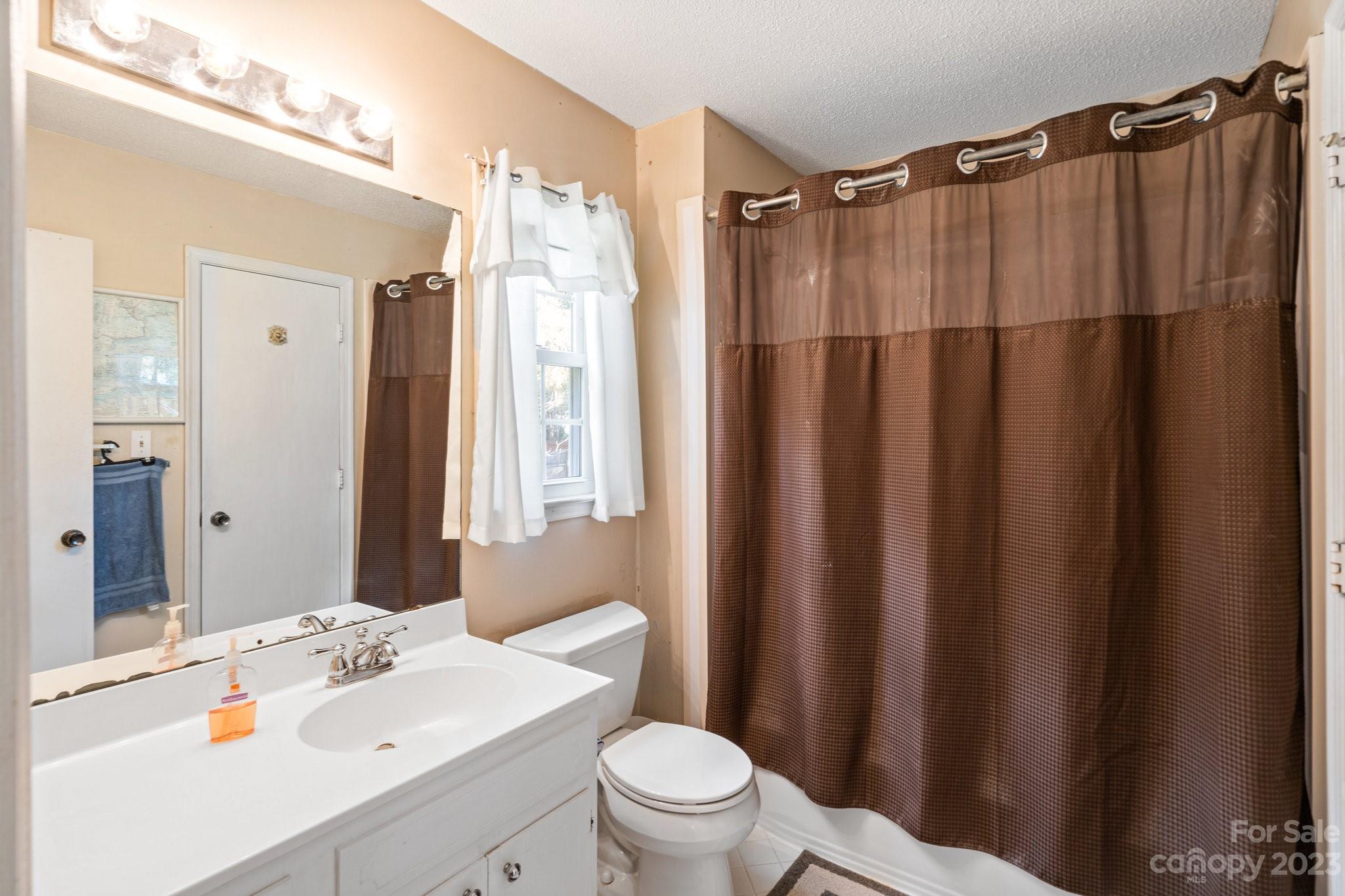 9607 Watergate Road Charlotte, NC 28270 - Photo 18 of 26 Gallery Image 18