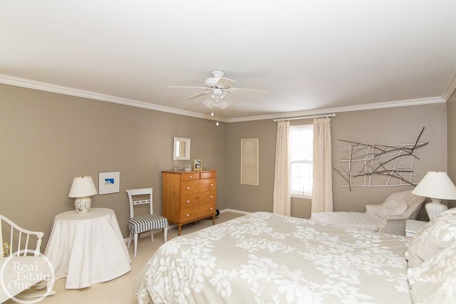 695 Apple Hill Lane Rochester Hills, MI 48306 - Photo 13 of 33