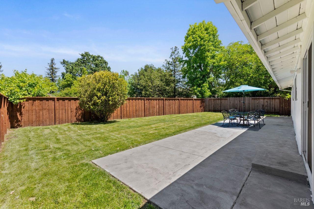 4541 Rinconada Drive Santa Rosa, CA 95409 - Photo 31 of 37