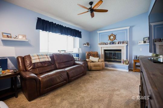 120 Jacquelyn Court Ridgecrest, CA 93555 - Photo 6 of 31
