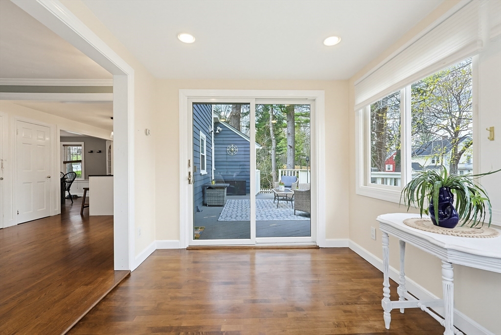 34 Navasota Avenue Worcester, MA 01602 - Photo 16 of 41