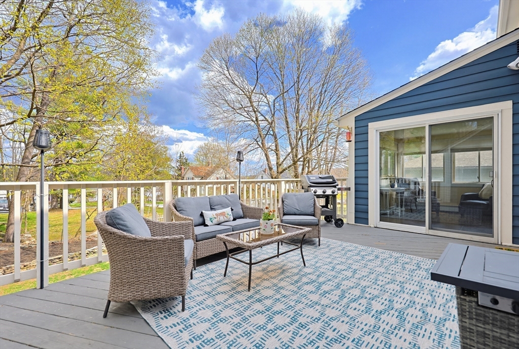 34 Navasota Avenue Worcester, MA 01602 - Photo 33 of 41