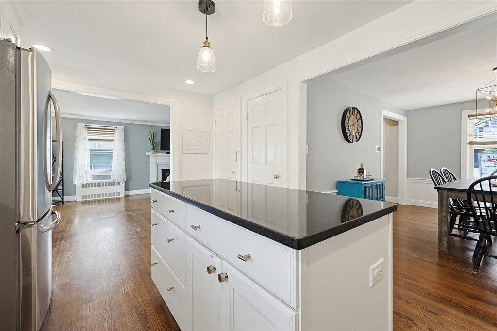 34 Navasota Avenue Worcester, MA 01602 - Photo 10 of 41