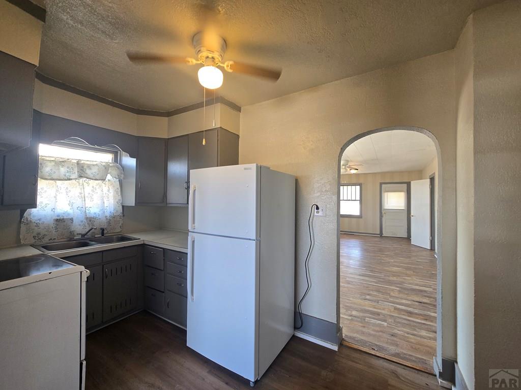 1205 Rice Avenue La Junta, CO 81050 - Photo 5 of 22