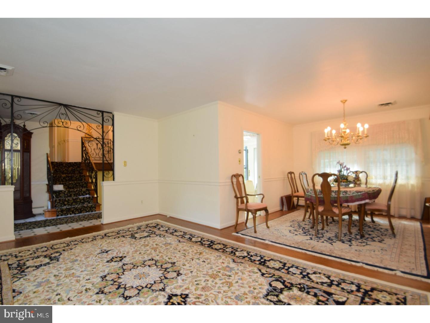 245 Arden Road Conshohocken, PA 19428 - Photo 10 of 26