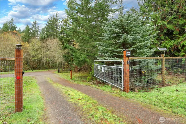 $770,000 | 9818 138th Avenue Northwest, Gig Harbor, WA 98329