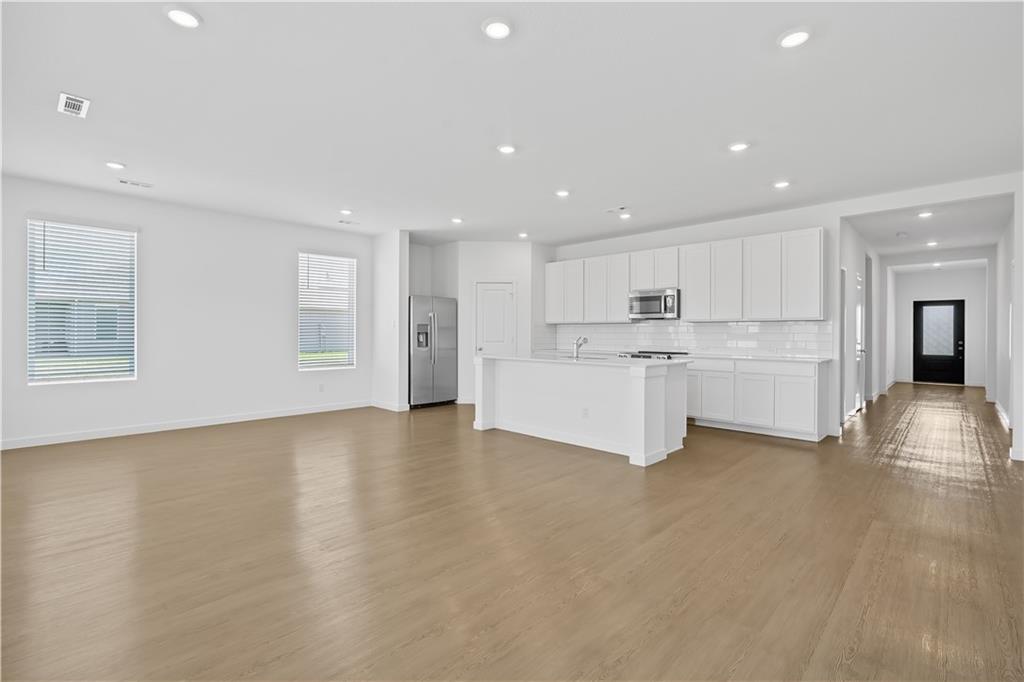 22532 West 214th Ter Spring Hill Spring Hill, KS 66083 - Photo 11 of 33
