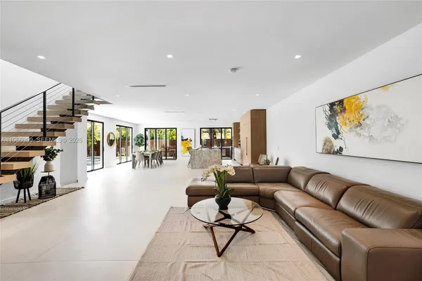 $2,999,999 | 300 Northeast 48th Street, Miami, FL 33137