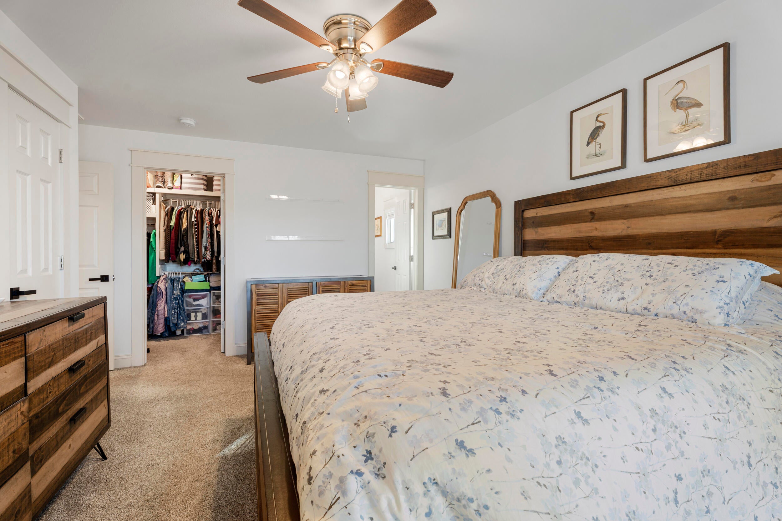 1420 Sumac Road Grove, OK 74344 - Photo 22 of 39 Primary bedroom