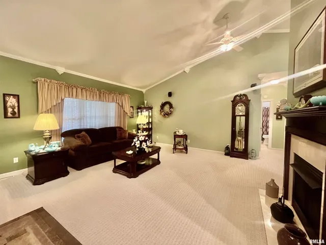 $329,900 | 3220 Massac Creek Road, Metropolis, IL 62960