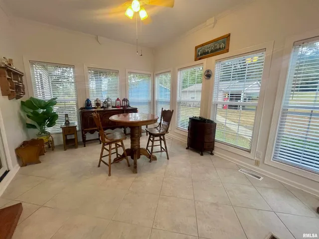 $329,900 | 3220 Massac Creek Road, Metropolis, IL 62960