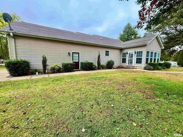 $329,900 | 3220 Massac Creek Road, Metropolis, IL 62960