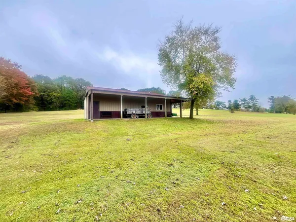 $329,900 | 3220 Massac Creek Road, Metropolis, IL 62960