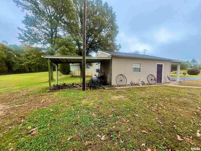 $329,900 | 3220 Massac Creek Road, Metropolis, IL 62960