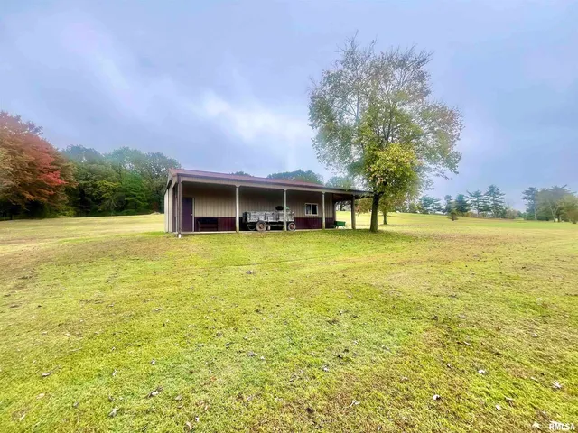 $329,900 | 3220 Massac Creek Road, Metropolis, IL 62960