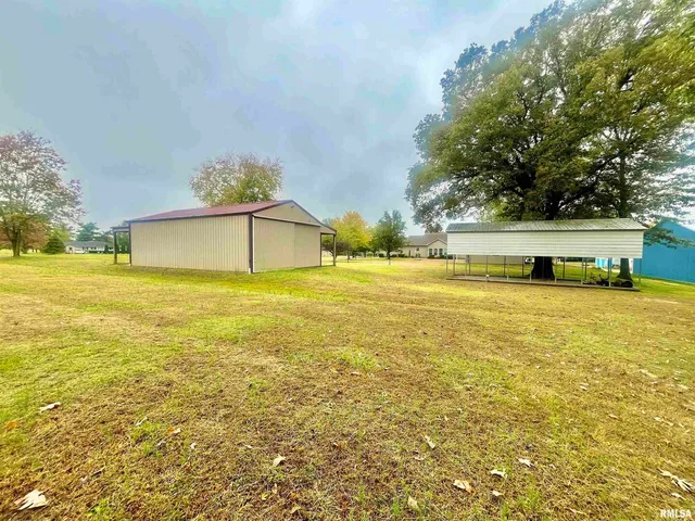 $329,900 | 3220 Massac Creek Road, Metropolis, IL 62960