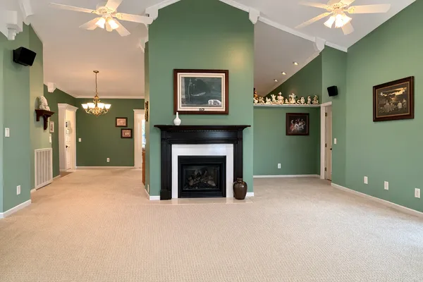 $329,900 | 3220 Massac Creek Road, Metropolis, IL 62960