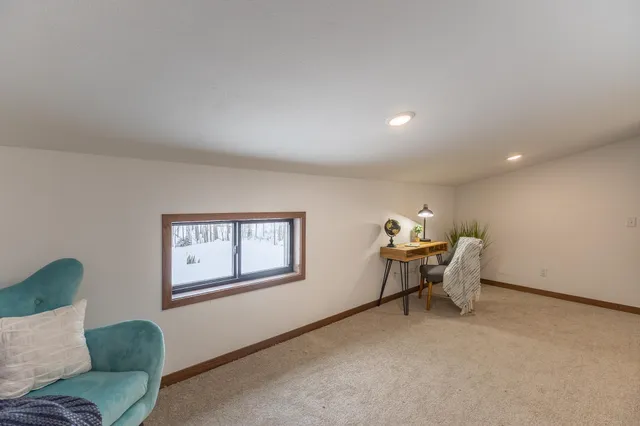 $362,500 | 4535 Jones Townhall Road Northwest, Solway, MN 56678