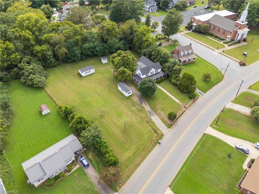 749 Morgan Road Eden, NC 27288 - Photo 38 of 45 Gallery Image 38